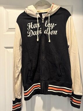 Harley-Davidson Black and Cream Pullover Tee with Embroidered Logo